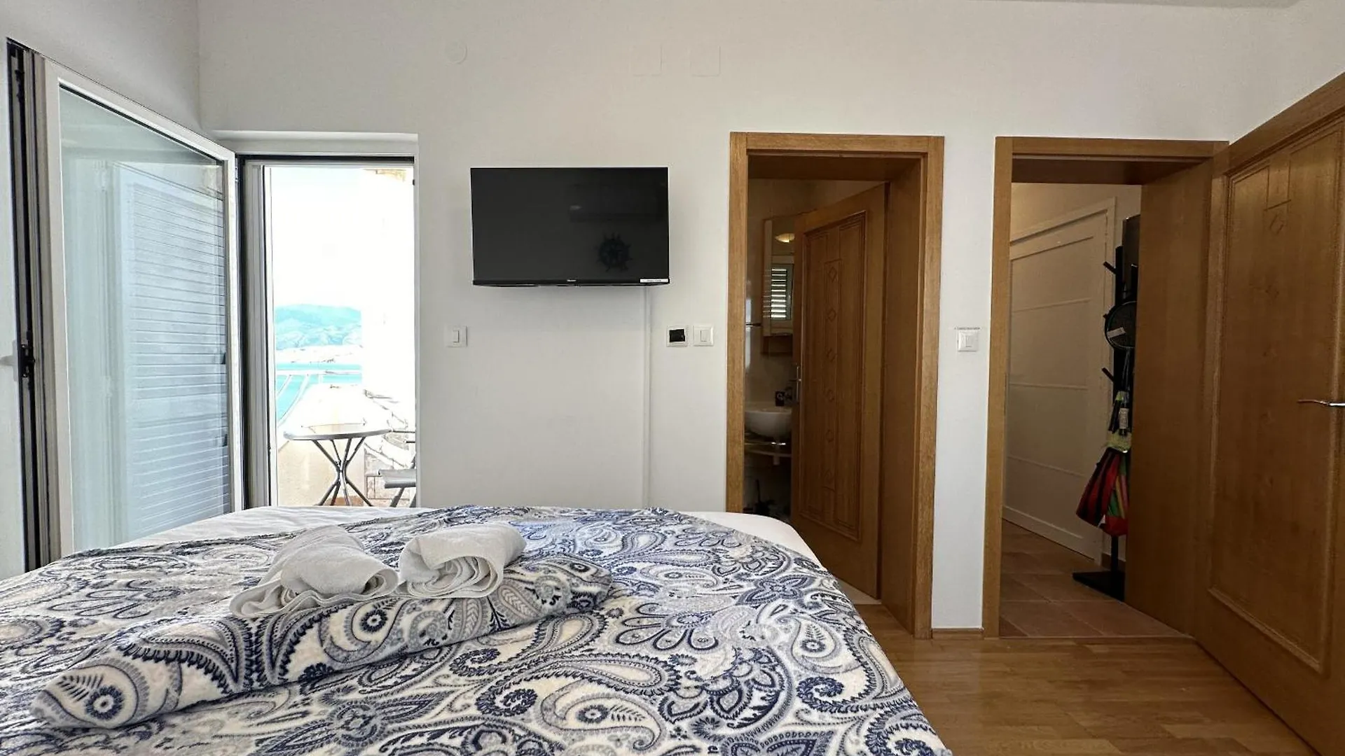 Pool Apartment Galeb Pag Town 0*,